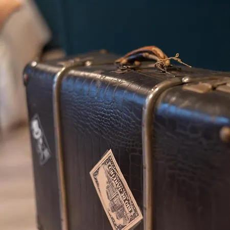 Au Gentleman Cambrioleur *