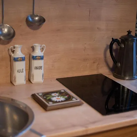 Lägenhet Au Gentleman Cambrioleur Charleville-Mézières